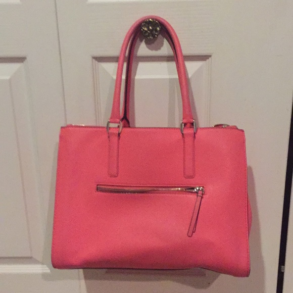 Coral Guess shoulder bag - Picture 2 of 3